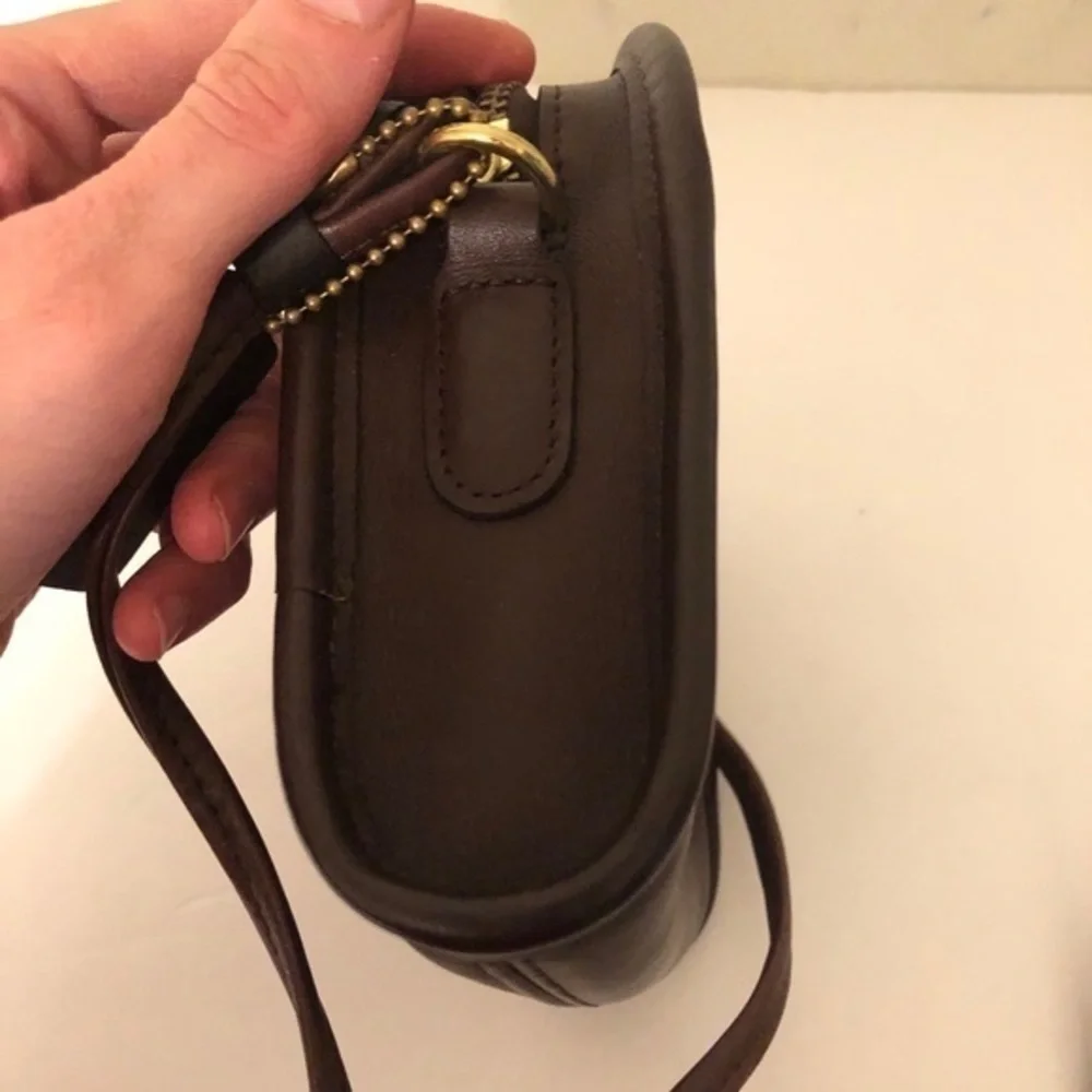 Coach vintage abbie crossbody bag brown leather 9017